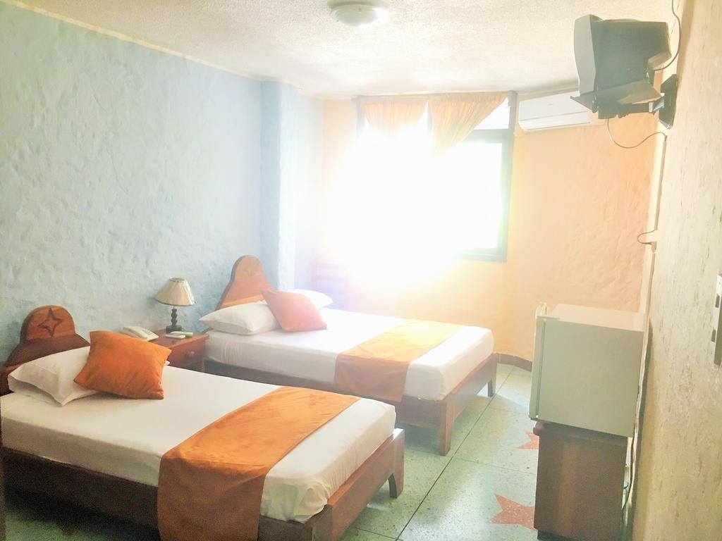 Hostal Estrella De Mar Пуерто-Айора Номер фото
