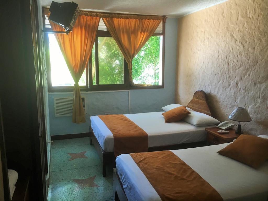 Hostal Estrella De Mar Пуерто-Айора Номер фото
