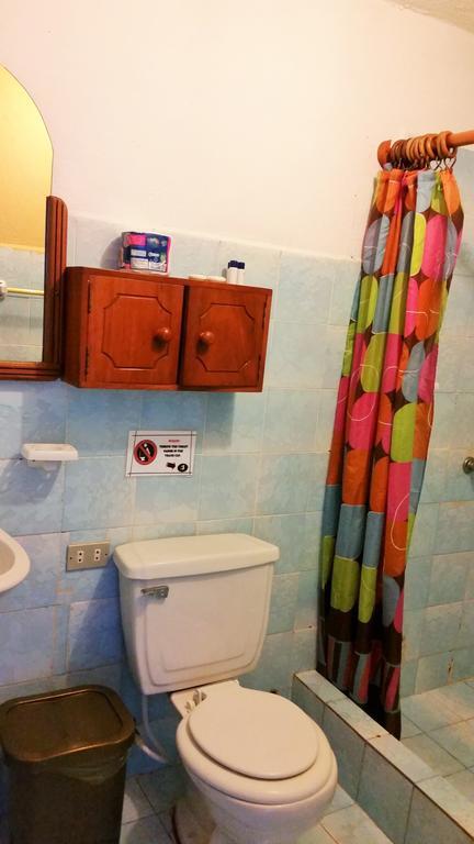Hostal Estrella De Mar Пуерто-Айора Номер фото