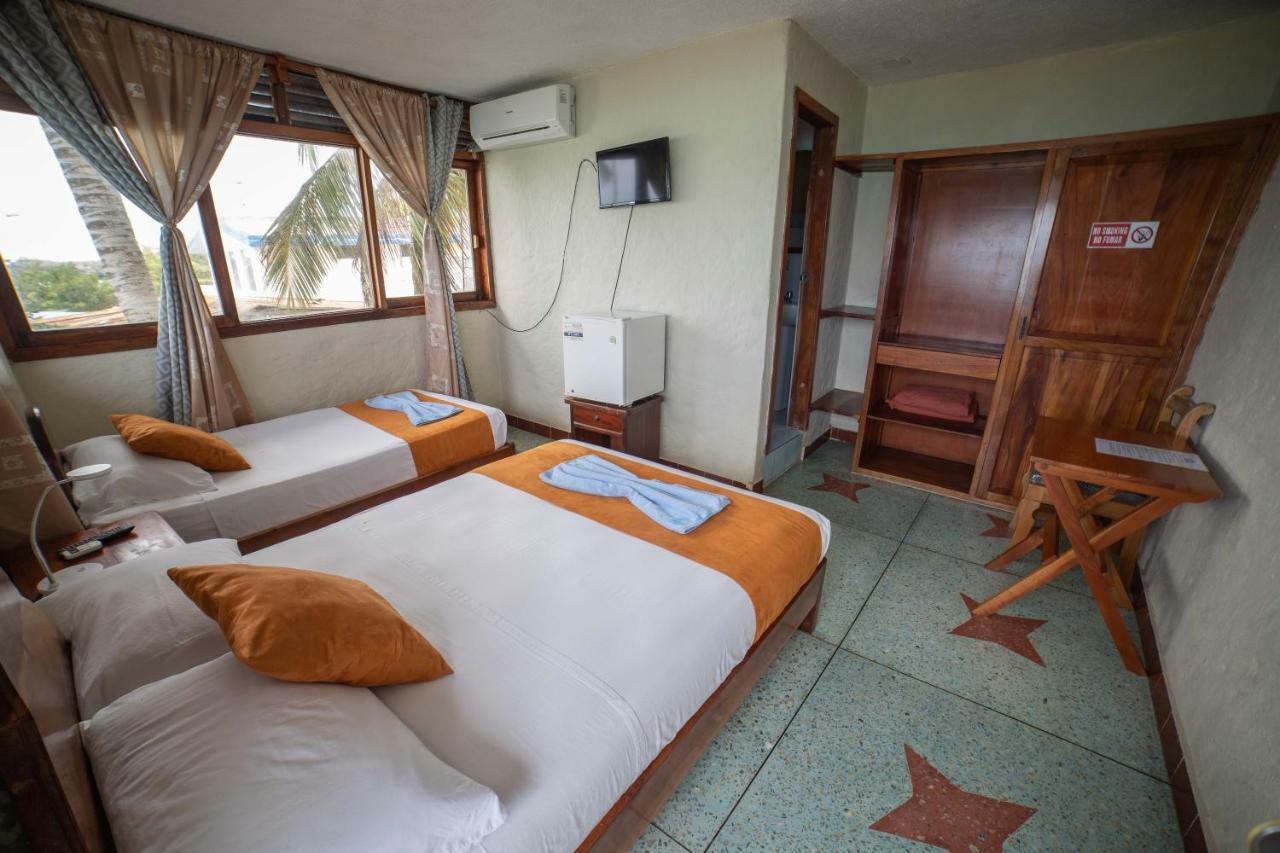 Hostal Estrella De Mar Пуерто-Айора Екстер'єр фото